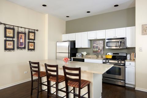 Tiny photo for 2360 N Janssen Street #2D, Chicago, IL 60614 (MLS # 12478505)