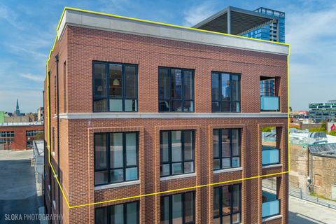 Tiny photo for 116 N Willard Court #PH01, Chicago, IL 60607 (MLS # 12488876)