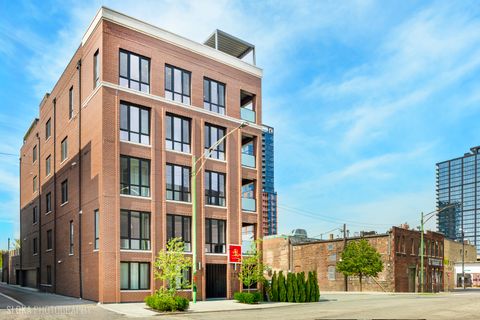 Tiny photo for 116 N Willard Court #PH01, Chicago, IL 60607 (MLS # 12488876)