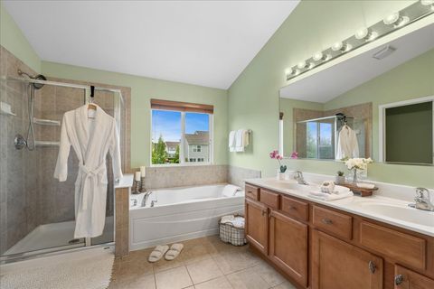 Tiny photo for 2984 Shamrock Circle, Elgin, IL 60124 (MLS # 12593021)