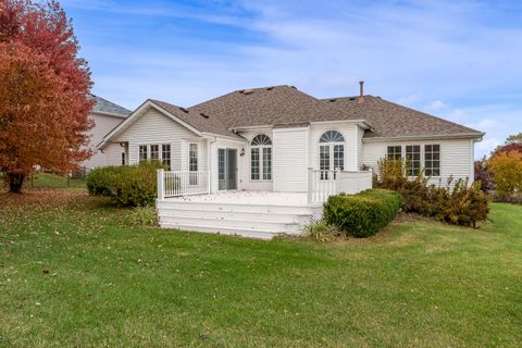 Tiny photo for 664 Elberon Way, Roscoe, IL 61073 (MLS # 12504325)