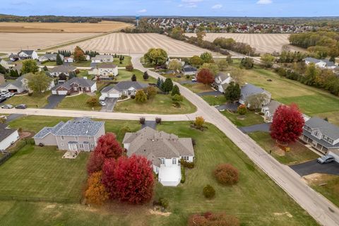 Tiny photo for 664 Elberon Way, Roscoe, IL 61073 (MLS # 12504325)