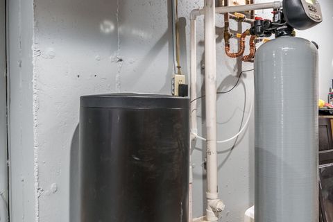 Tiny photo for 664 Elberon Way, Roscoe, IL 61073 (MLS # 12504325)