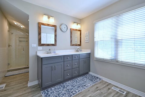 Tiny photo for 1350 W Barnwall Drive, Addison, IL 60101 (MLS # 12669409)