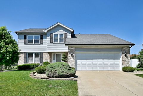 Photo of 1350 W Barnwall Drive, Addison, IL 60101 (MLS # 12669409)