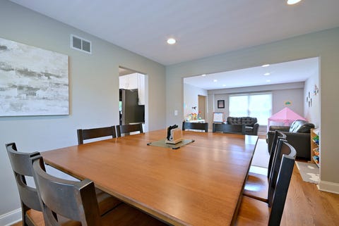 Tiny photo for 1350 W Barnwall Drive, Addison, IL 60101 (MLS # 12669409)