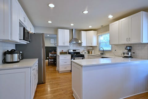 Tiny photo for 1350 W Barnwall Drive, Addison, IL 60101 (MLS # 12669409)