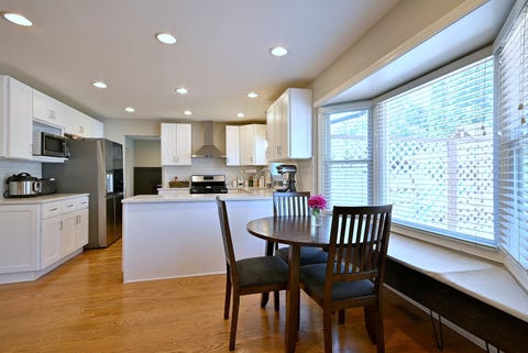 Tiny photo for 1350 W Barnwall Drive, Addison, IL 60101 (MLS # 12669409)