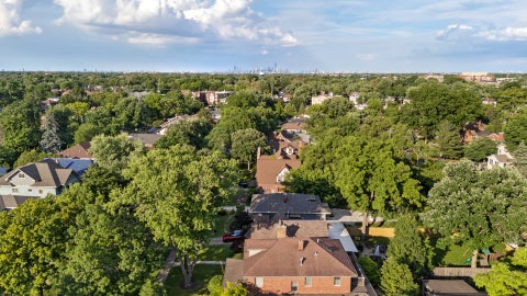 Tiny photo for 389 Addison Road, Riverside, IL 60546 (MLS # 12664595)