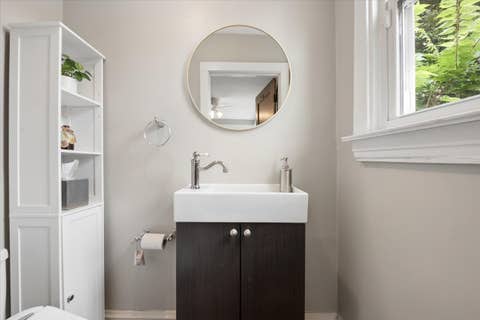 Tiny photo for 1162 S Ridgeland Avenue, Oak Park, IL 60304 (MLS # 12727510)