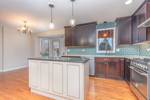 Tiny photo for 2170 Arthurs Pass, New Lenox, IL 60451 (MLS # 12514009)