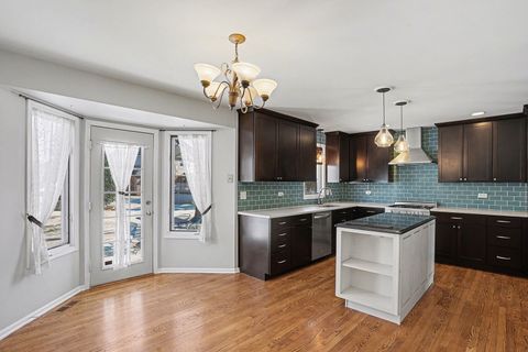 Tiny photo for 2170 Arthurs Pass, New Lenox, IL 60451 (MLS # 12514009)