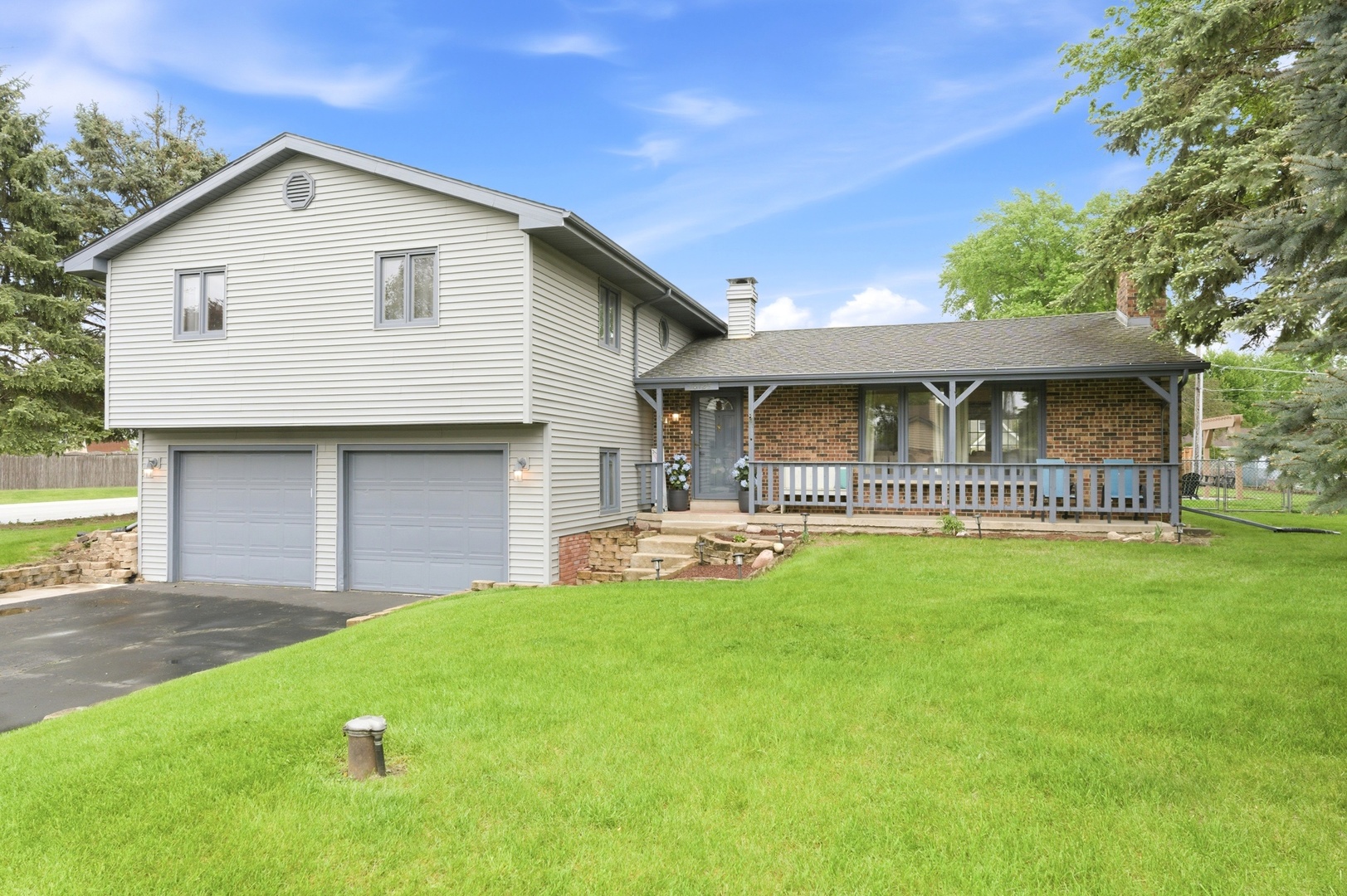 16123 S Peerless Drive