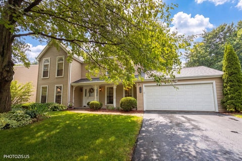 Photo of 2205 Riverlea Circle, Naperville, IL 60565 (MLS # 12681405)