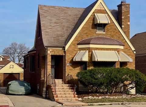 Photo of 8419 S Wood Street, Chicago, IL 60620 (MLS # 12604487)