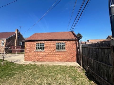 Tiny photo for 8419 S Wood Street, Chicago, IL 60620 (MLS # 12604487)
