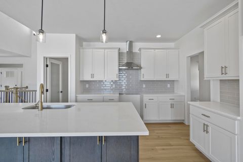 Tiny photo for 1412 Tinley Lane, Mahomet, IL 61853 (MLS # 12614895)