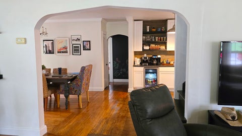 Tiny photo for 725 Magnolia Avenue, Mt Vernon, IL 62864 (MLS # 12702293)