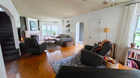 Tiny photo for 725 Magnolia Avenue, Mt Vernon, IL 62864 (MLS # 12702293)