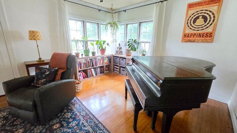 Tiny photo for 725 Magnolia Avenue, Mt Vernon, IL 62864 (MLS # 12702293)