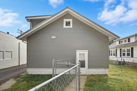 Tiny photo for 408 River Lane, Loves Park, IL 61111 (MLS # 12482638)