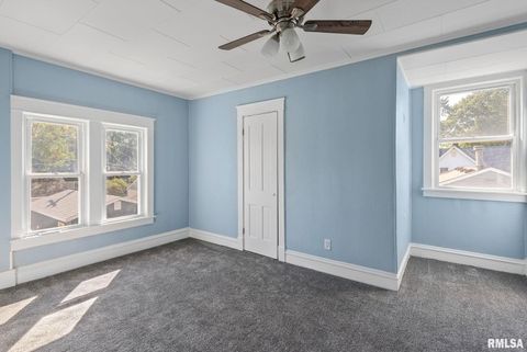 Tiny photo for 2410 18TH Avenue, Moline, IL 61265 (MLS # QC4269618)