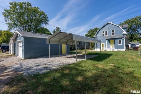 Tiny photo for 2410 18TH Avenue, Moline, IL 61265 (MLS # QC4269618)