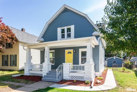 Tiny photo for 2410 18TH Avenue, Moline, IL 61265 (MLS # QC4269618)