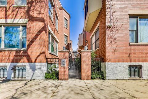 1334 W WEBSTER Avenue B Chicago IL 60614