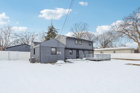 Tiny photo for 4N327 7th Avenue, Addison, IL 60101 (MLS # 12557166)