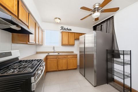 Tiny photo for 7846 S Maryland Avenue, Chicago, IL 60619 (MLS # 12511098)