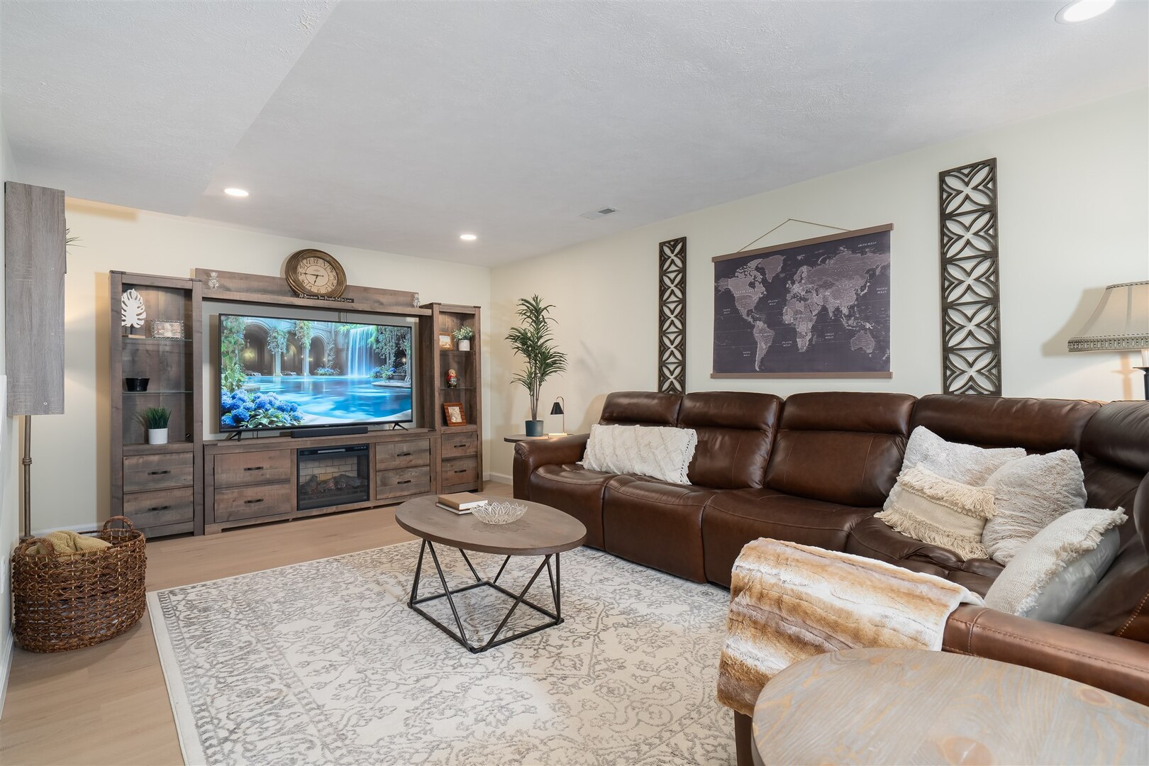 1 Timber Creek Court