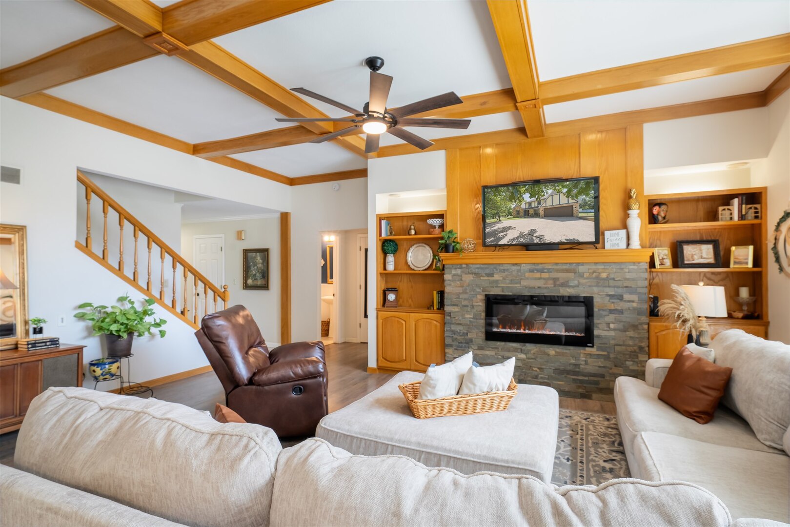 1 Timber Creek Court