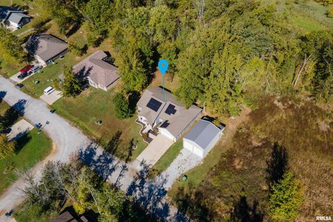 Tiny photo for 412 Noah Lane, Carterville, IL 62918 (MLS # QC4268650)