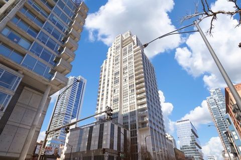 Photo of 200 W Grand Avenue #806, Chicago, IL 60654 (MLS # 12644294)