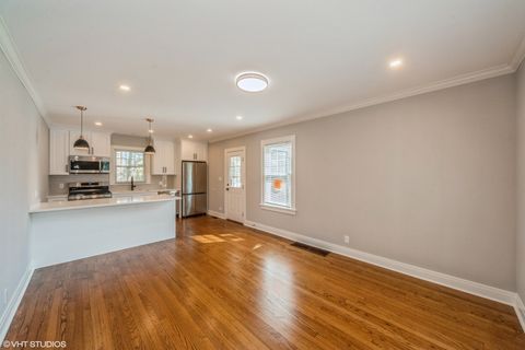 114 Michigan Avenue Highwood IL 60040