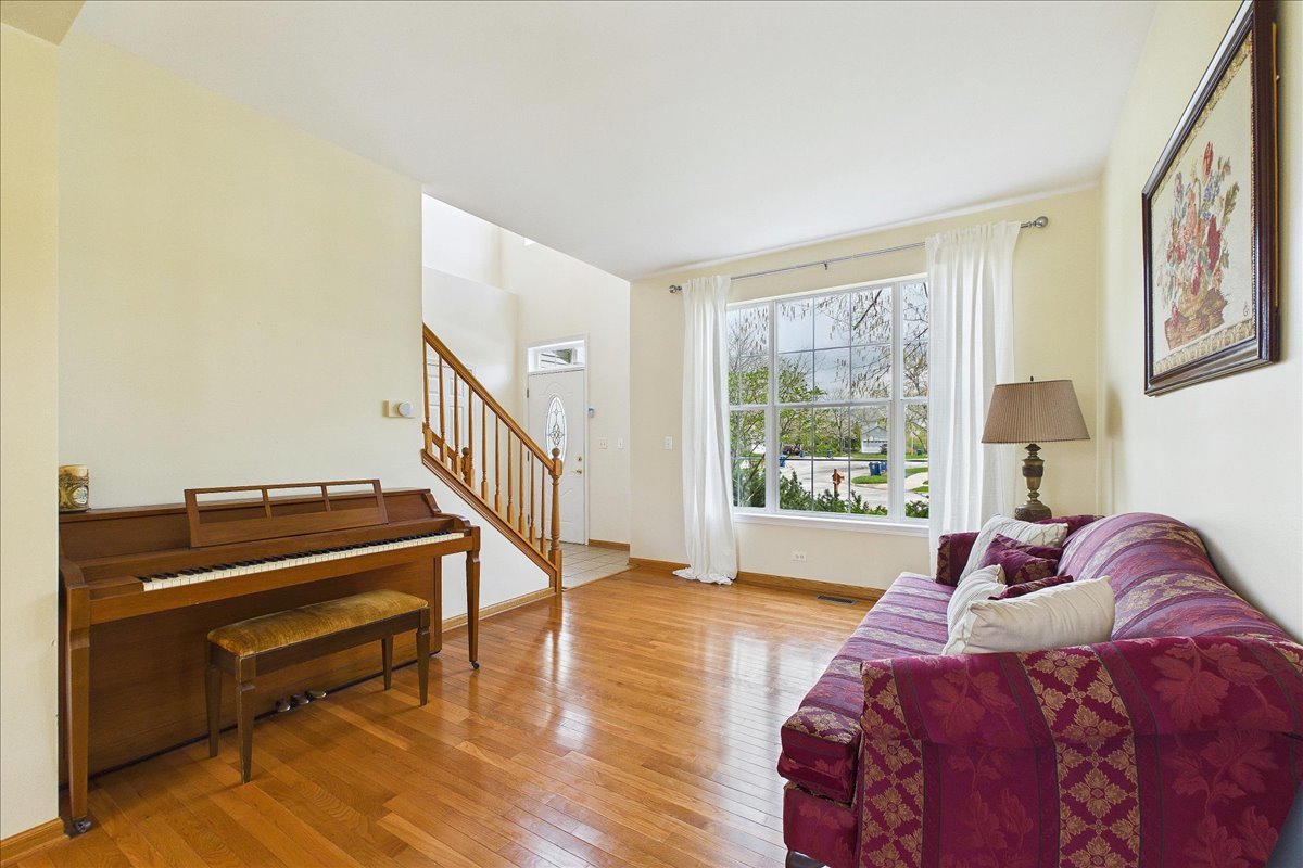 913 Meadowridge Drive