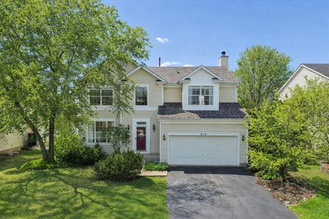Photo of 913 Meadowridge Drive, Aurora, IL 60504 (MLS # 12623572)