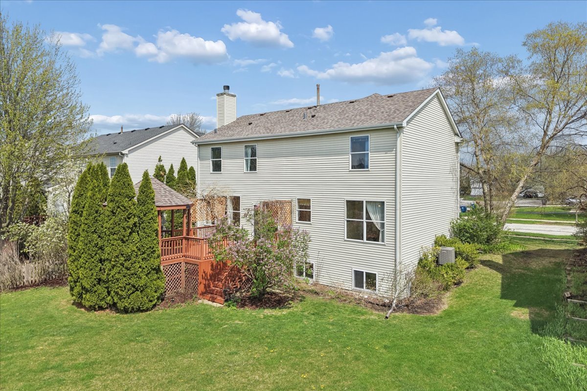 913 Meadowridge Drive