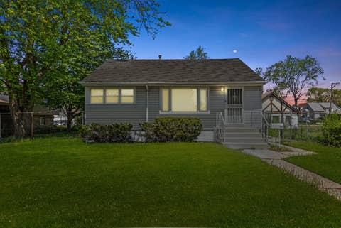 Tiny photo for 760 Sibley Boulevard, Calumet City, IL 60409 (MLS # 12697006)