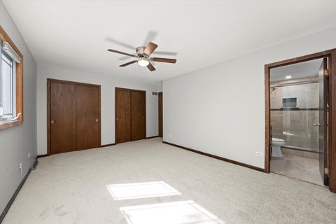 Tiny photo for 9047 W Oak Crest Court, Palos Hills, IL 60465 (MLS # 12529917)