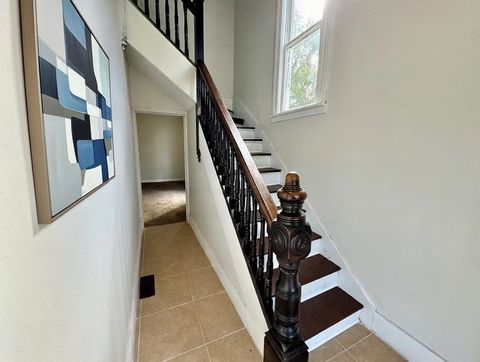 Tiny photo for 304 S Prairie Street, Bloomington, IL 61701 (MLS # 12489582)