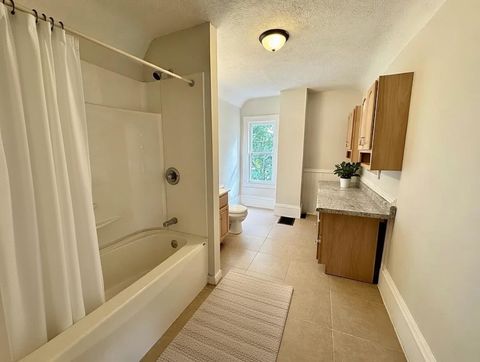 Tiny photo for 304 S Prairie Street, Bloomington, IL 61701 (MLS # 12489582)