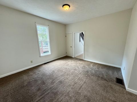 Tiny photo for 304 S Prairie Street, Bloomington, IL 61701 (MLS # 12489582)