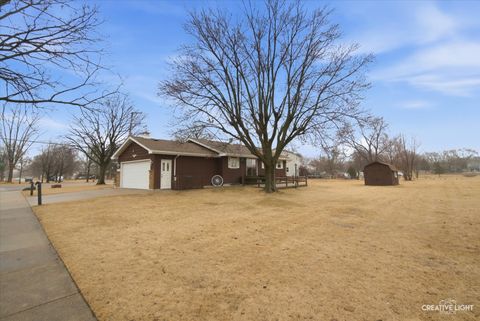 Tiny photo for 953 Sheffer Road, Aurora, IL 60505 (MLS # 12585293)