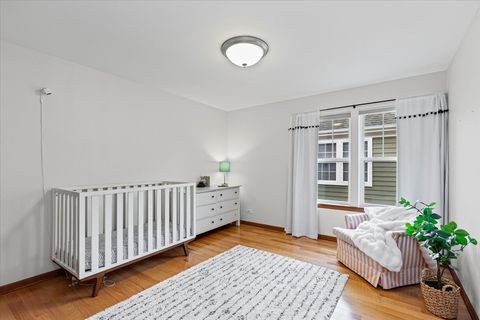 Tiny photo for 306 Lasalle Street, Vernon Hills, IL 60061 (MLS # 12557745)