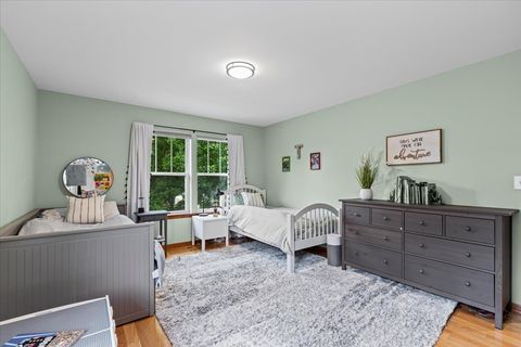 Tiny photo for 306 Lasalle Street, Vernon Hills, IL 60061 (MLS # 12557745)