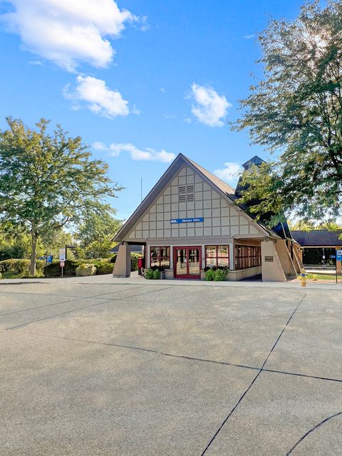 Tiny photo for 306 Lasalle Street, Vernon Hills, IL 60061 (MLS # 12557745)