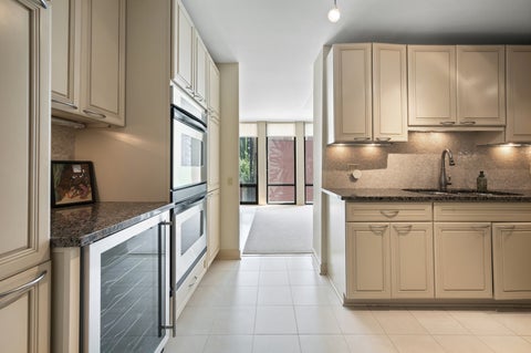 Tiny photo for 200 E Delaware Place #7D, Chicago, IL 60611 (MLS # 12723437)