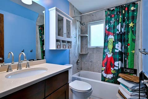 Tiny photo for 214 N William Street, Mount Prospect, IL 60056 (MLS # 12732805)